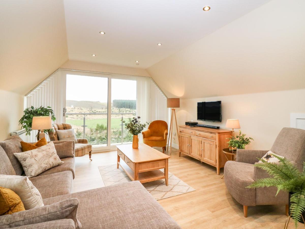 Larchwood Lodge Ellon Экстерьер фото